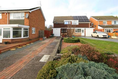 3 bedroom semi-detached house for sale, Norbroom Drive, Newport