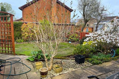 3 bedroom semi-detached house for sale, Norbroom Drive, Newport