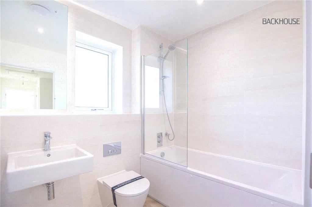 Main Bathroom