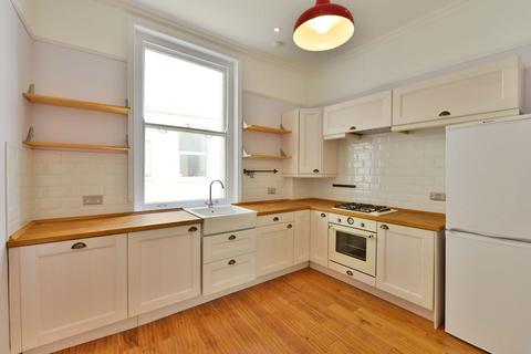 2 bedroom flat to rent, Chichele Mansions, Chichele Road, Cricklewood, London, NW2