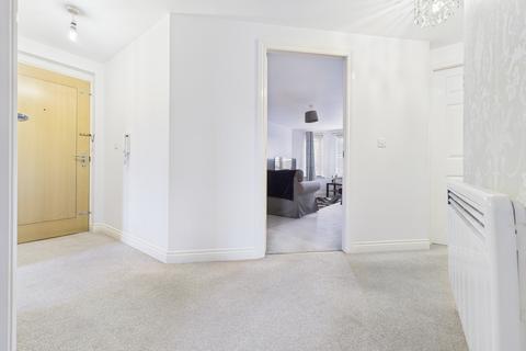 2 bedroom flat to rent, Lowry Gardens, Carlisle, CA3