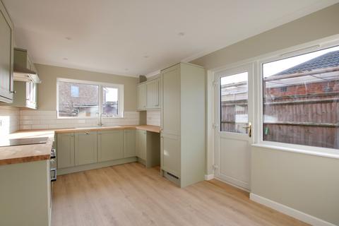 2 bedroom bungalow for sale, ABBEYFIELD DRIVE, FAREHAM