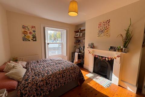 undefined, Clifton Place, Falmouth, TR11