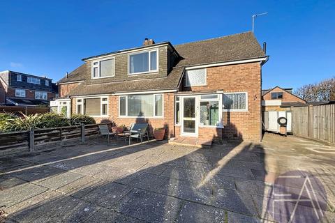 Mill Lane, Southport PR9