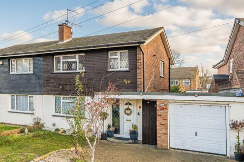 undefined, Oakhall Drive, Sunbury-On-Thames TW16