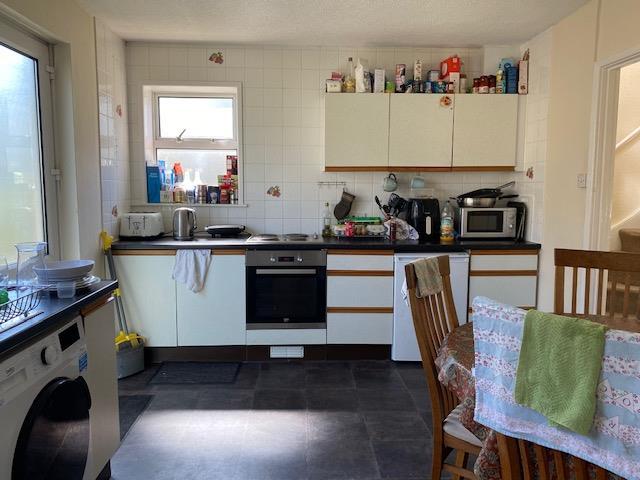Kitchen diner 1.jpg