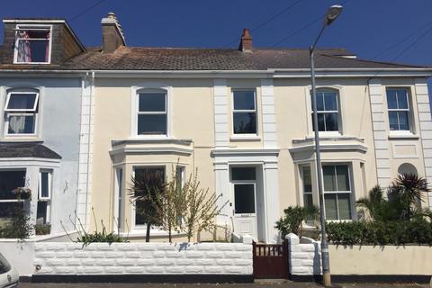 2 bedroom house to rent, Marlborough Road, Falmouth