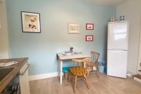 2 bedroom house to rent, Marlborough Road, Falmouth