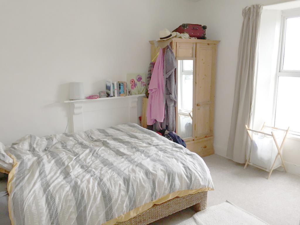 Bed 2 .jpg