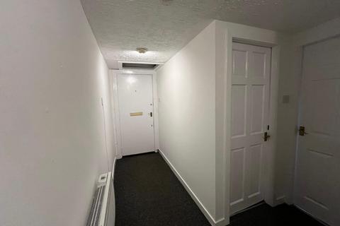 2 bedroom flat to rent, South Versalius Street, Shettleston, Glasgow, G32