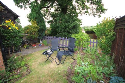 undefined, Hawkwell, Fleet GU52