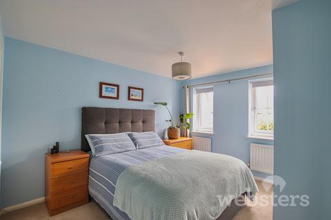 2 bedroom end of terrace house to rent, Bill Todd Way, Norwich NR8