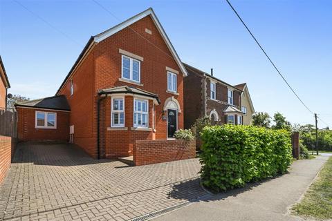 undefined, Brantham, Suffolk