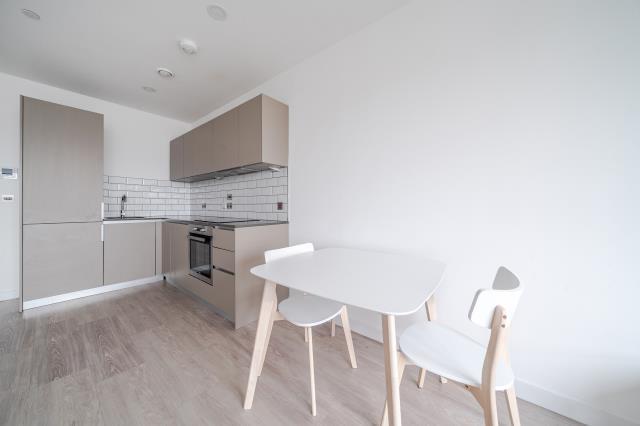 Kitchen/Dining Area
