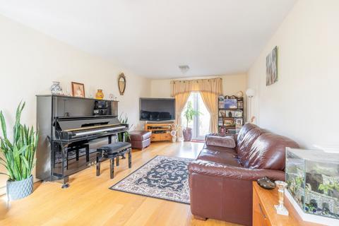 4 bedroom detached house for sale, Round House Way, Cringleford
