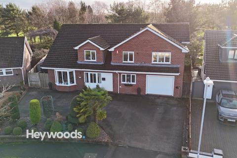4 bedroom detached house for sale, Geneva Drive, Westlands