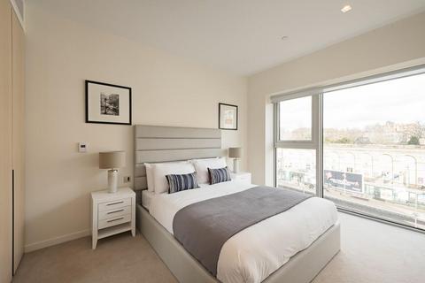3 bedroom flat to rent, Columbia Gardens, Lillie, Square, Earls Court, London, SW6