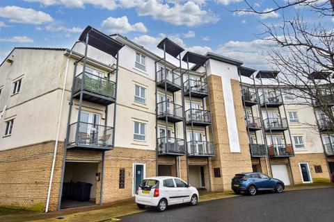 2 bedroom flat for sale, Captains Wharf, South Shields