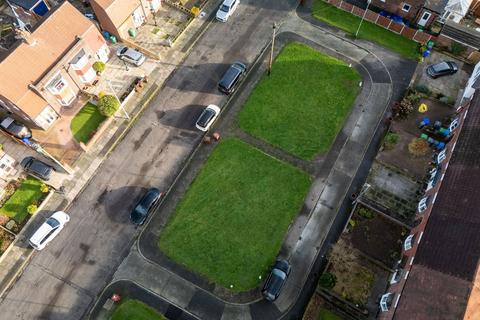 undefined, Manchester M22