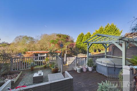3 bedroom end of terrace house for sale, Reedswood Road, St. Leonards-On-Sea