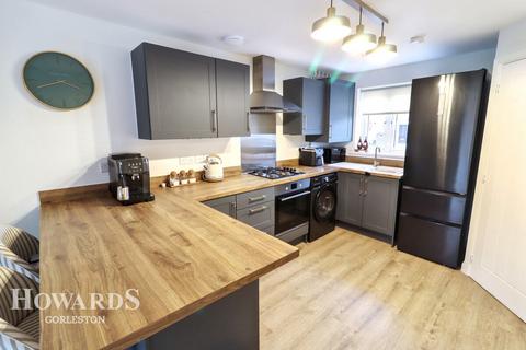 3 bedroom semi-detached house for sale, Wiltshire Drive, Bradwell