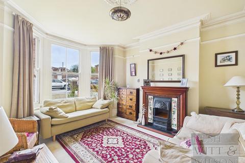 4 bedroom terraced house for sale, Edmund Road, Hastings