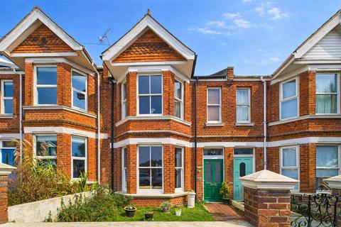 4 bedroom terraced house for sale, Edmund Road, Hastings