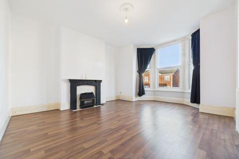 1 bedroom flat to rent, St. Ronans Road, Southsea, PO4