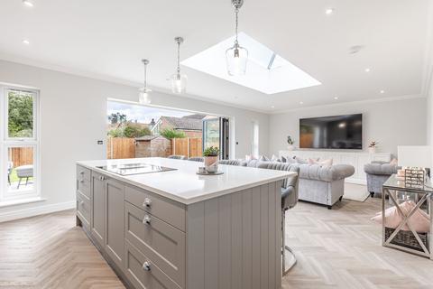 3 bedroom detached bungalow for sale, Detached Bungalow in the Heart of Cringleford