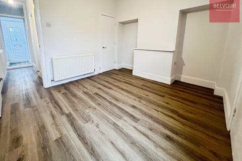 3 bedroom end of terrace house to rent, Poplar Road, Cleethorpes, DN35