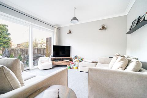 3 bedroom semi-detached house for sale, Dunstan Croft, Shirley