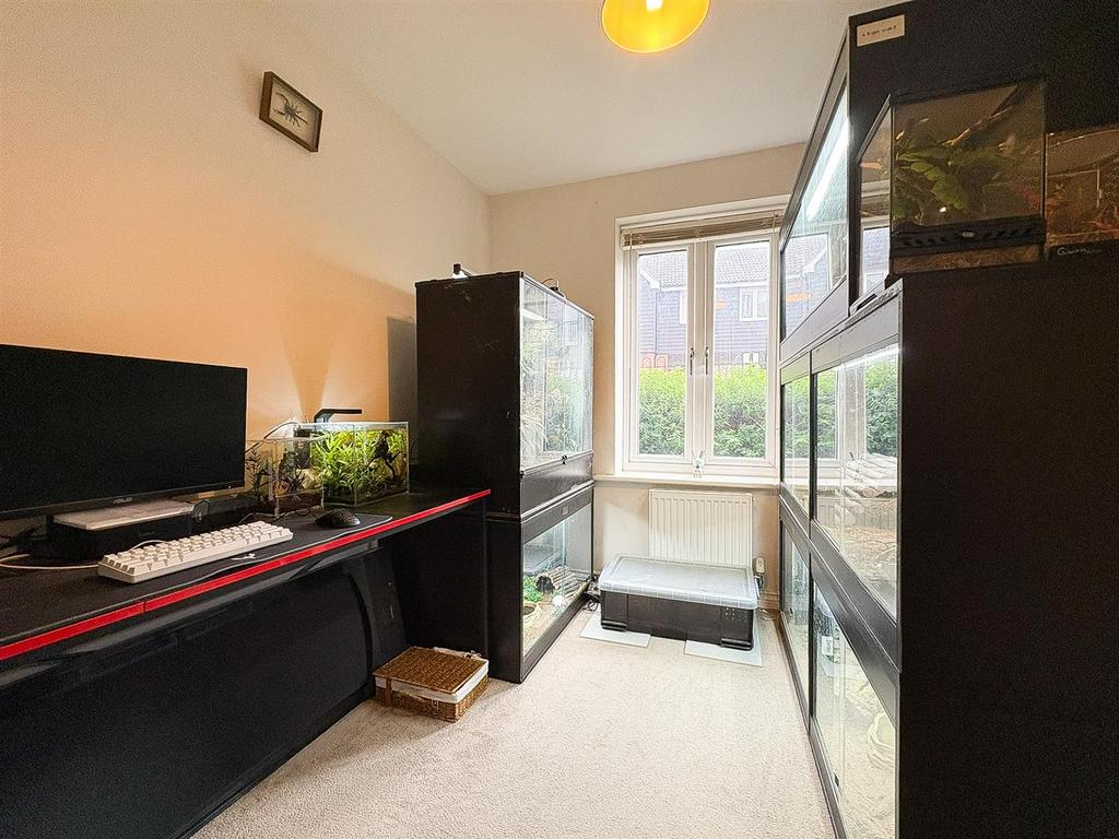 Bedroom2.jpg