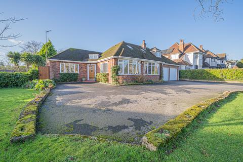 undefined, Manor Road, Dorridge, B93