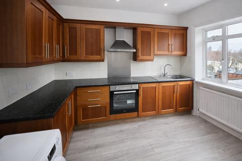2 bedroom flat to rent, Golders Green Rd, Golders Green