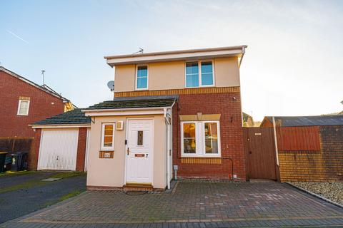 3 bedroom detached house for sale, Cedar Wood Drive, Rogerstone, NP10