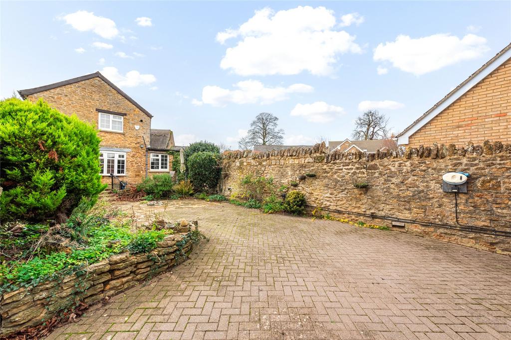 Rear/Driveway