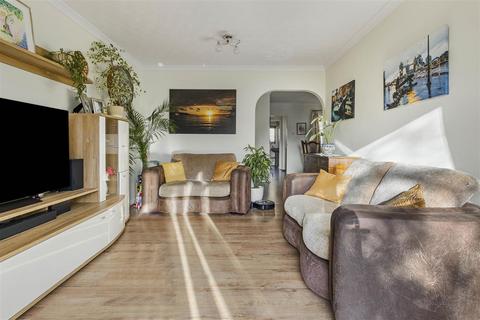 4 bedroom end of terrace house for sale, Elsworth Place, Cambridge CB2