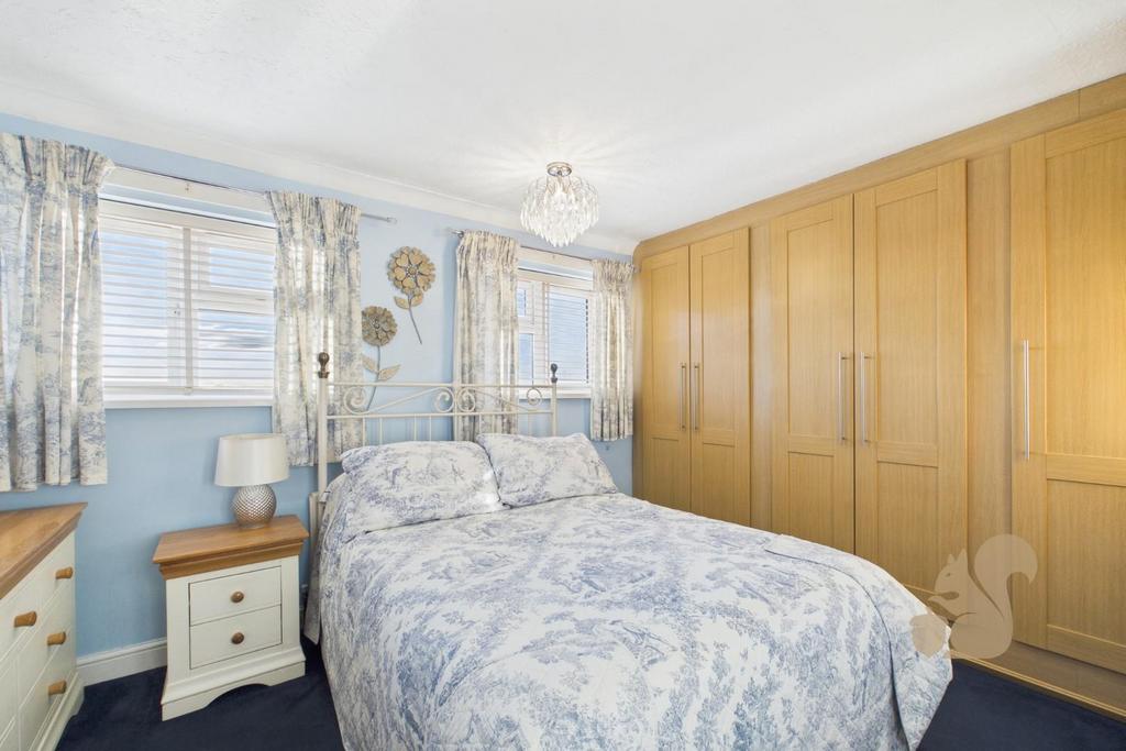 CAM01659 G0-PR0683-STILL010.jpg