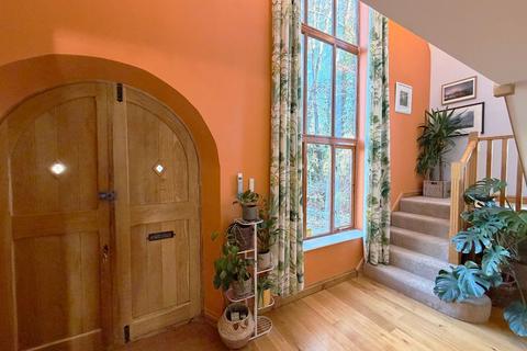 4 bedroom detached house for sale, Hall Close, Bedford