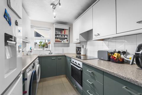 2 bedroom apartment for sale, Chelsea Gardens, Essex CM17