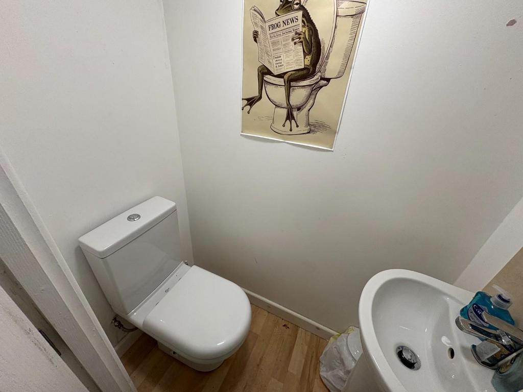 Image00017.jpeg