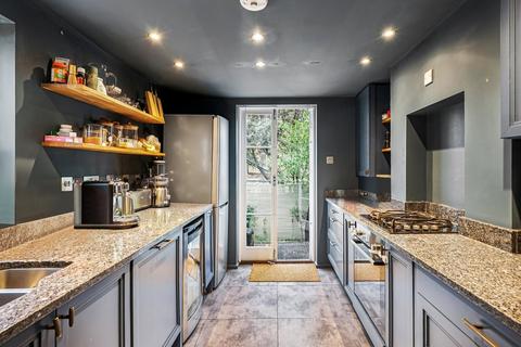 3 bedroom flat to rent, Ifield Road, Chelsea, London