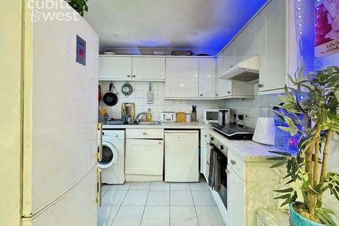 1 bedroom apartment to rent, Adelaide Crescent, Hove, BN3