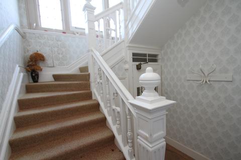3 bedroom apartment for sale, Staveley Road, Eastbourne BN20
