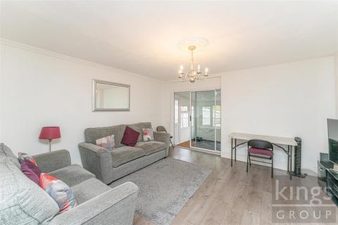 3 bedroom end of terrace house for sale, Evelyn Road, London