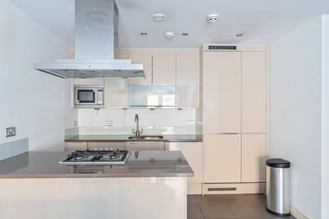 2 bedroom flat to rent, Plumbers Row, E1, Aldgate, London, E1
