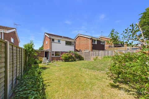 3 bedroom detached house for sale, Beech Close, Folkestone, Kent, CT19