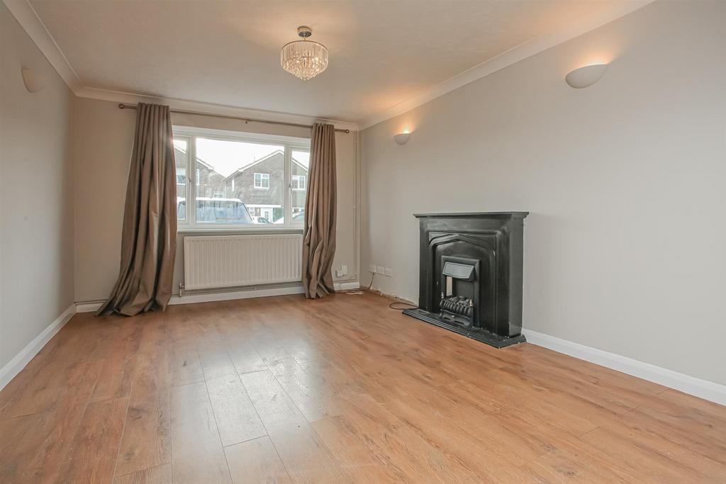 Living Room 2.jpg