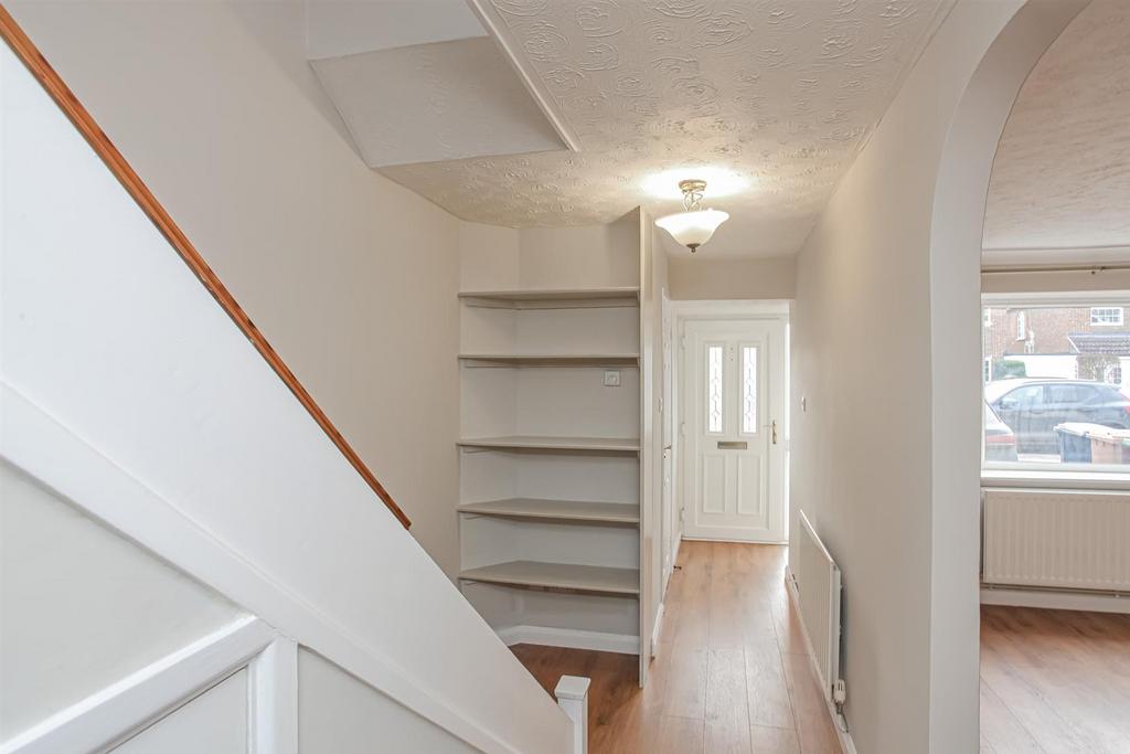 Hallway.jpg