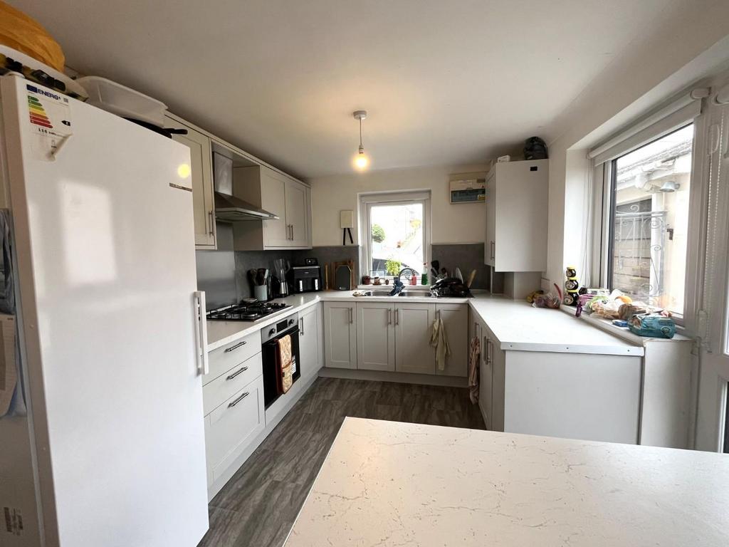 Kitchen 2
